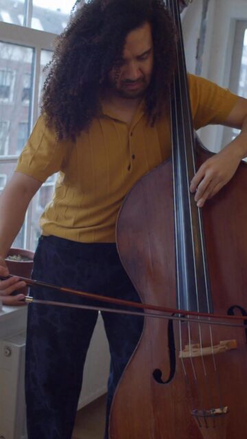 On the way to our climax. #bach #bass #gutstrings #baroquemusic